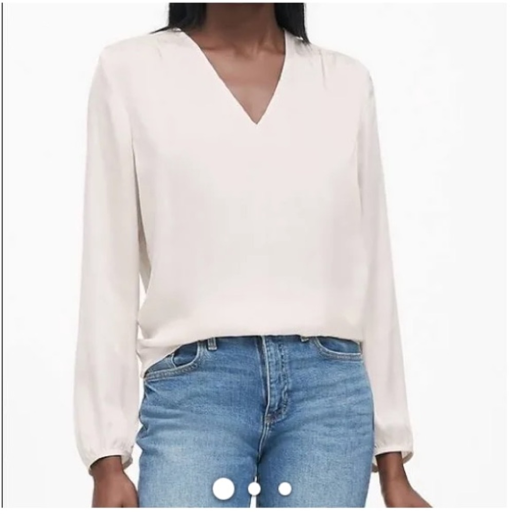 Banana Republic silky drape top, sz L, softest creamy pink